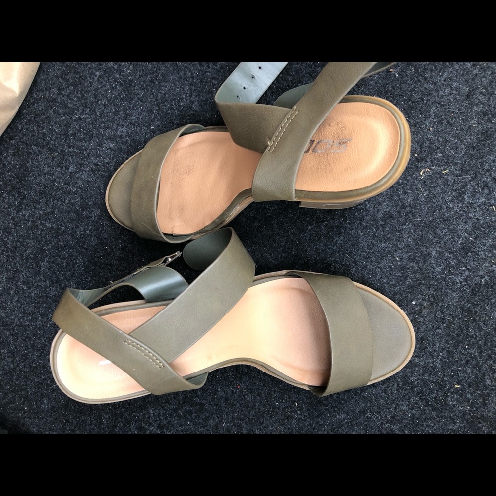 Heeled sandal wedges